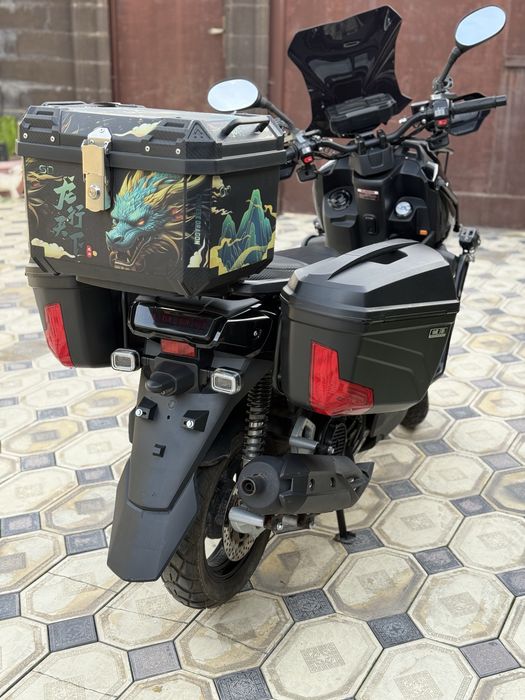 Скутер Tank продам срочно