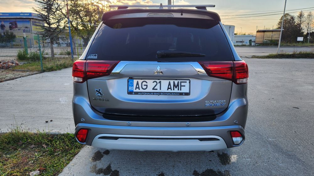 Mitsubishi Outlander plug in hibrid