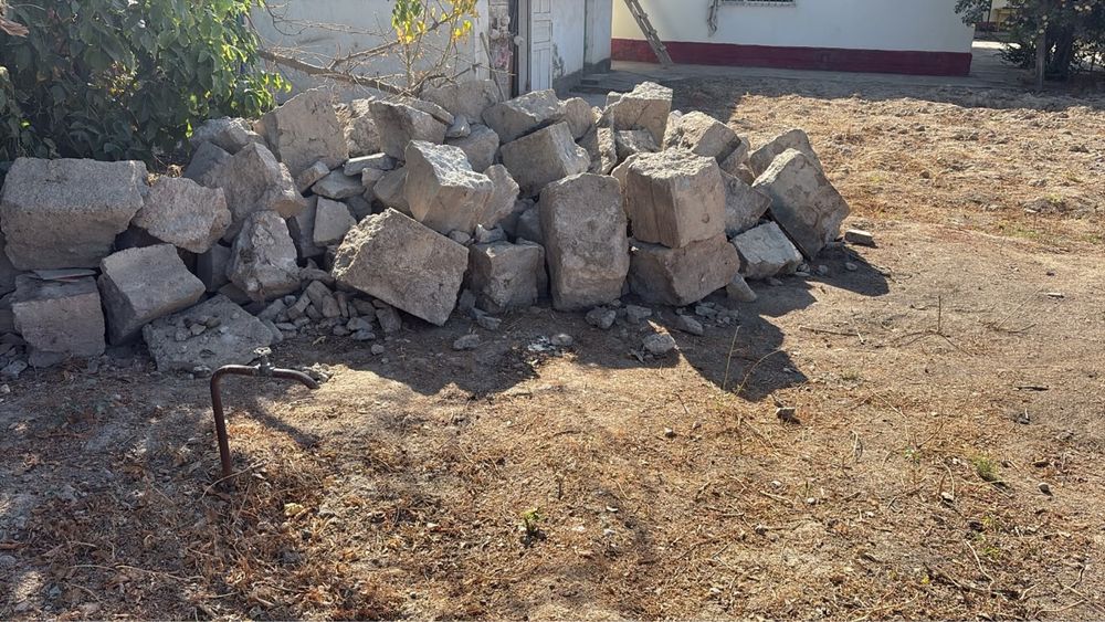 Продам Булыжники с