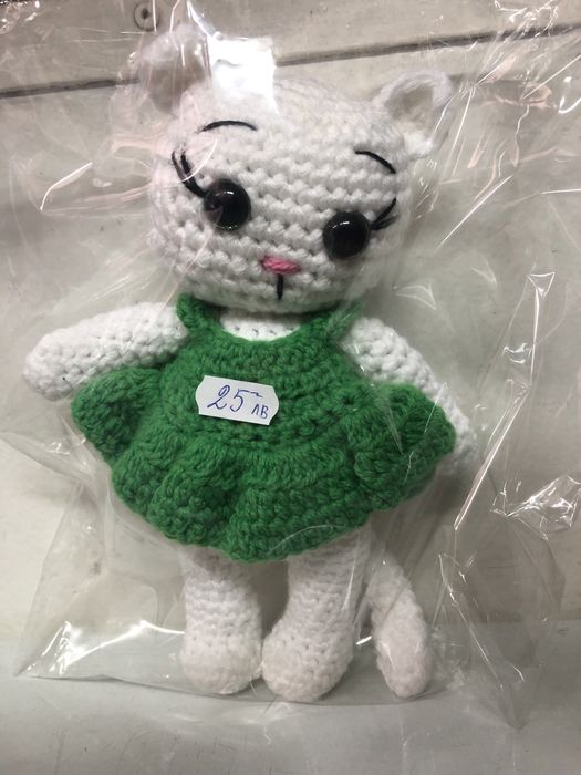 Ръчно плетени/плюшени играчки