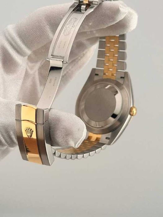 Часы Rolex Datejust 2021