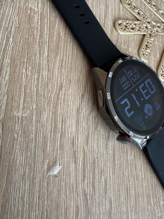 часовник смарт нов