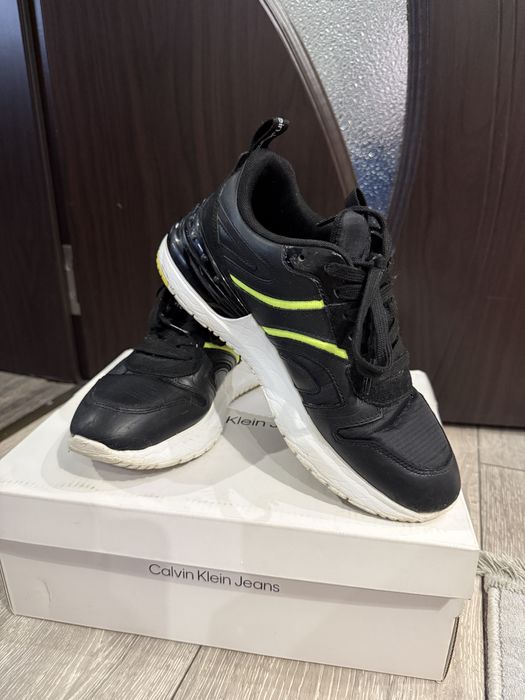 Дамски обувки “Calvin Klein”