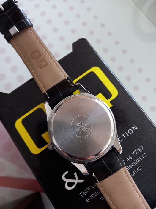 Ceas Q&Q original