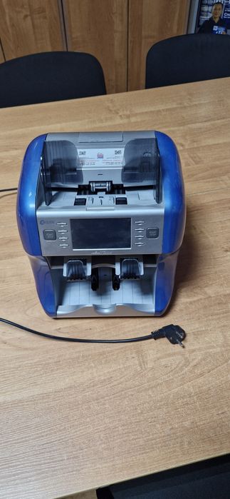 Машинка для счета денежных знаков