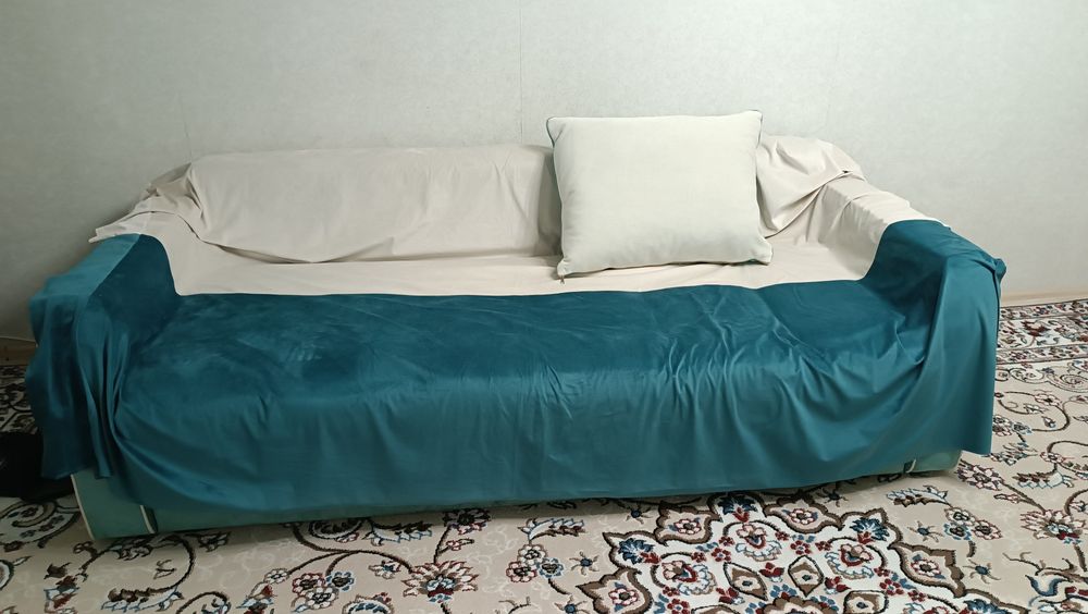 Продам диван харошом состояние