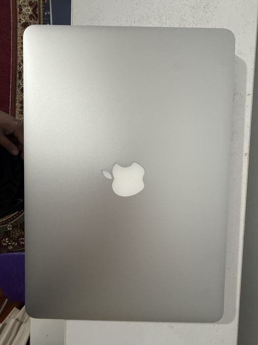 Macbook Air 2017/i7/8/256