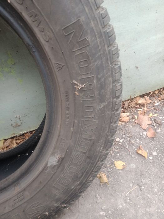 Зимние шины 215х65х15. 3шт