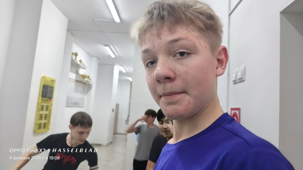 Oppo find x7  95%акб