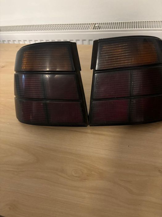 Vând BMW stopuri e34