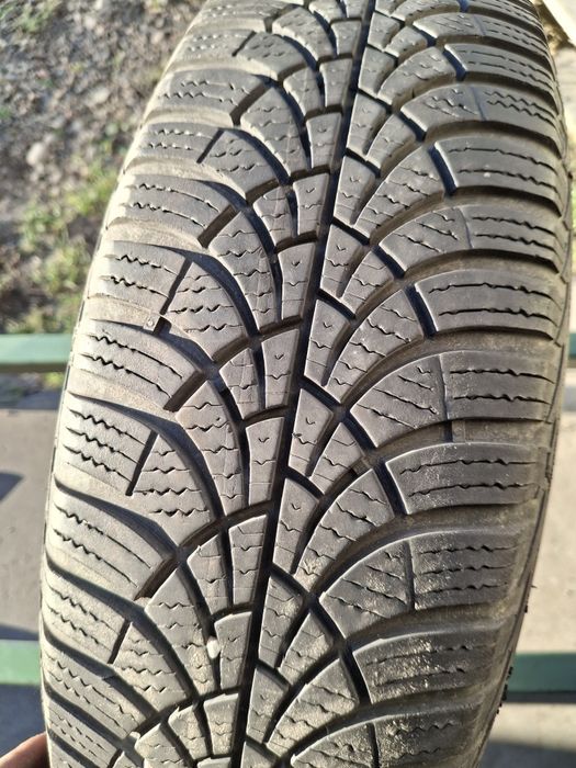 4 Anvelope de iarnă 175 70 r14 Goodyear