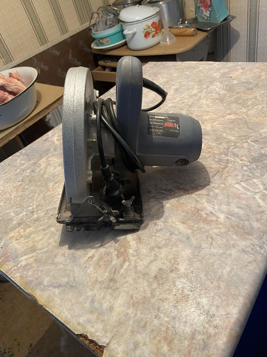 Пчелка ағаш кесуге. Сатылады