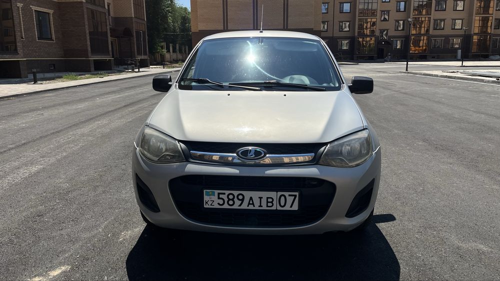 Продам бампер на калина