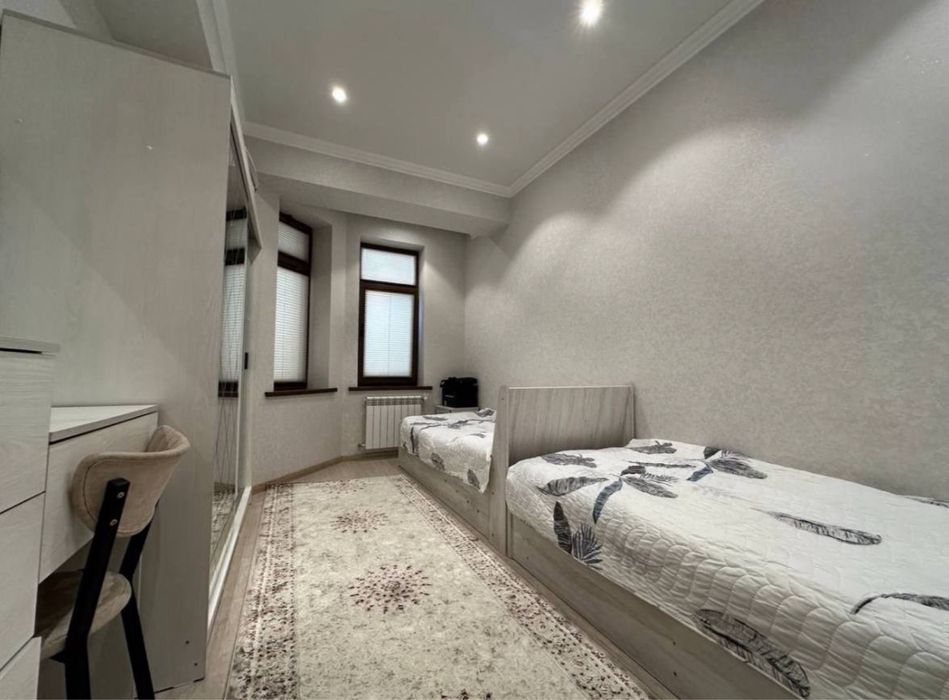 Глинка, Нукусская 4х комнатная квартира Новостройка