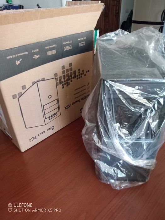Vand Unitate PC noua la cutie pret 400 lei