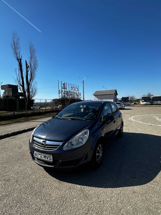 Opel Corsa D 1.2 benzină