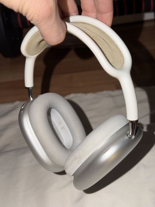 AirPords Max продам