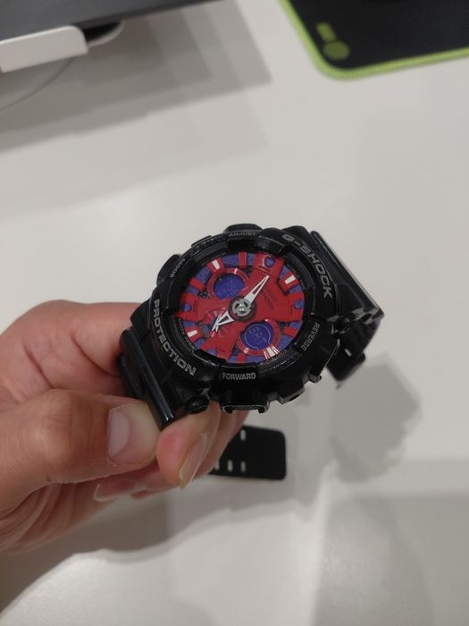 Часы Casio G-Shock
