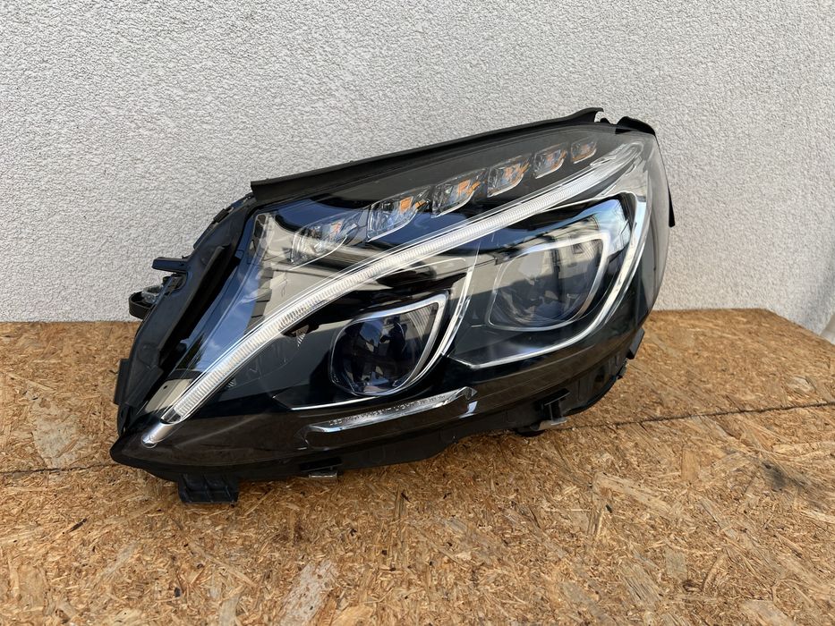 Far stanga Mercedes C Class W205 Full LED ILS Original Europa