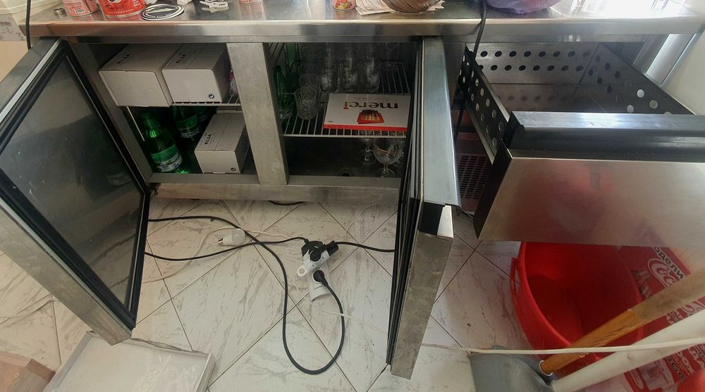 Плюсова Хладилна маса 175см