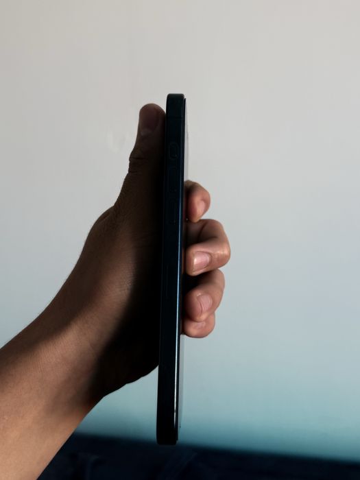 Продам Айфон 15 про макс