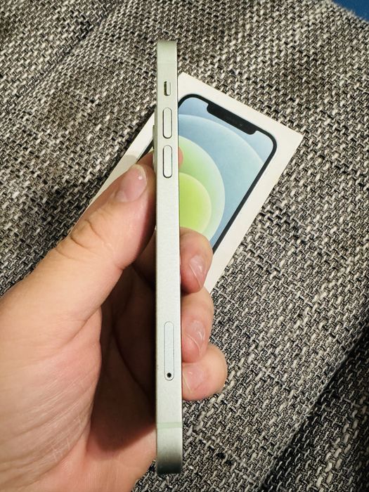 iPhone 12 Green – 64 GB – Full original, la cutie