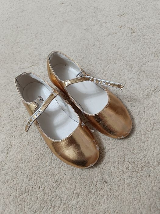 Продам туфли танцевальные