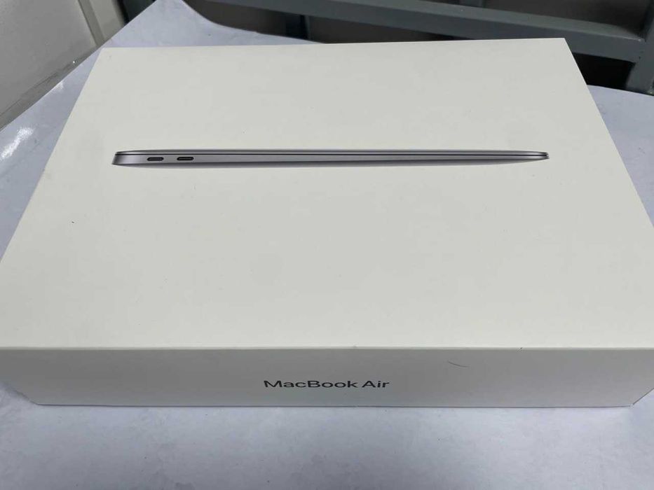 Apple MacBook Air 13 дюймов 2020 года