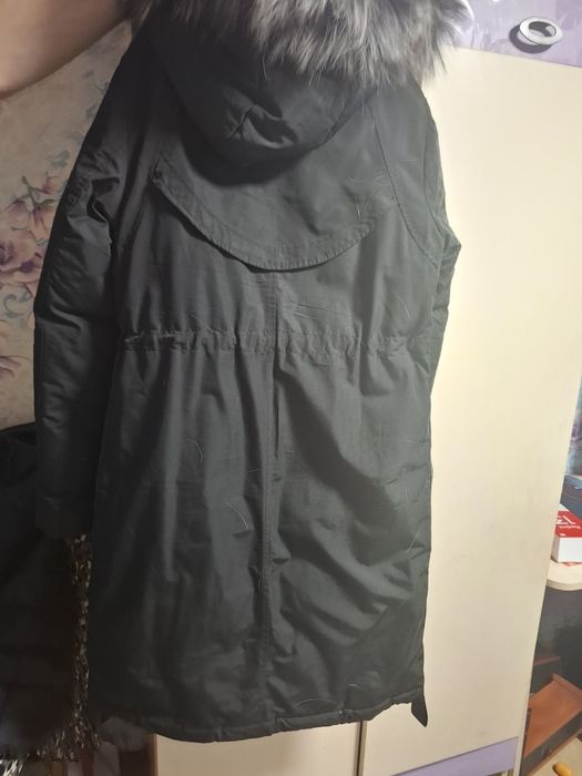 Продам женские куртки