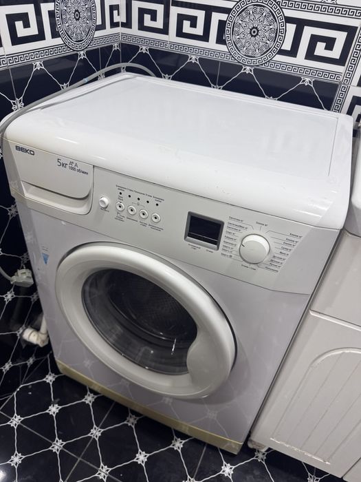 Срочно продаётся стиральная машина