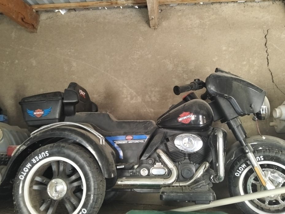 Велосипед и машины