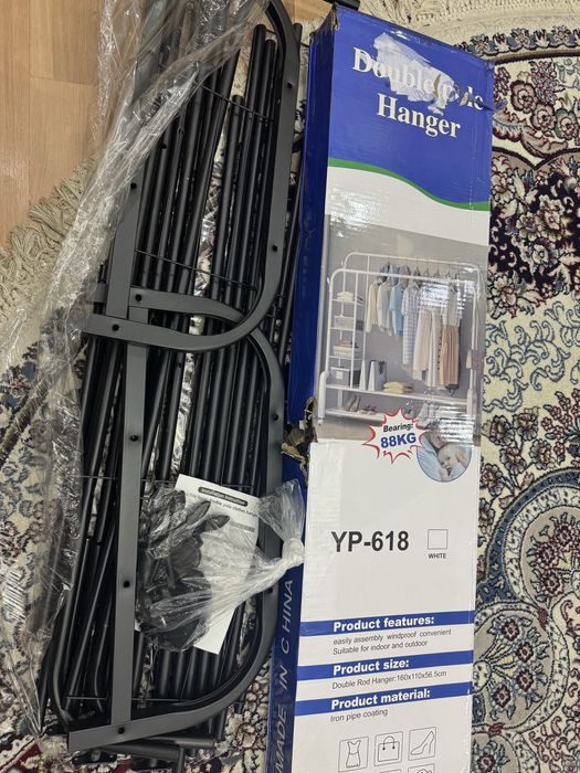 Вешалка напольная гардеробная