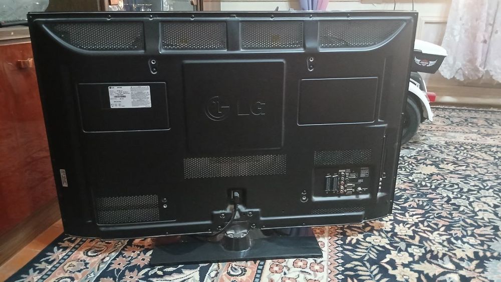 Телевезор стиральная машина и маразельник