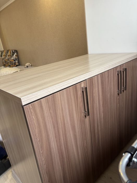 Тумба широкая из дерева