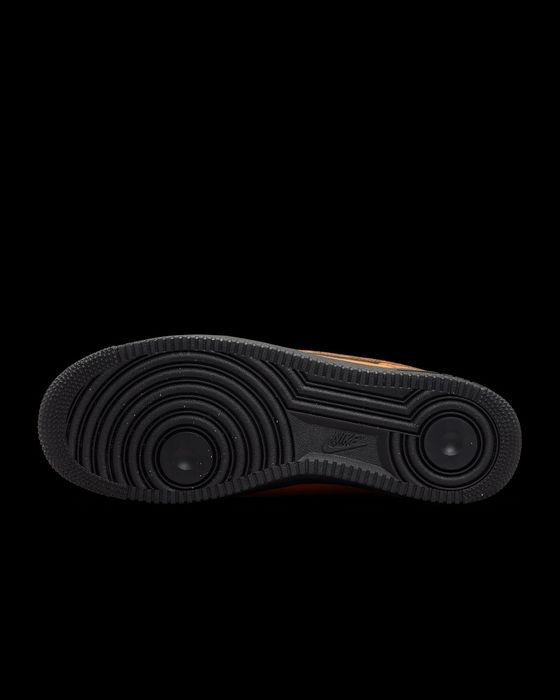 Nike Air Force 1 '07 LV8