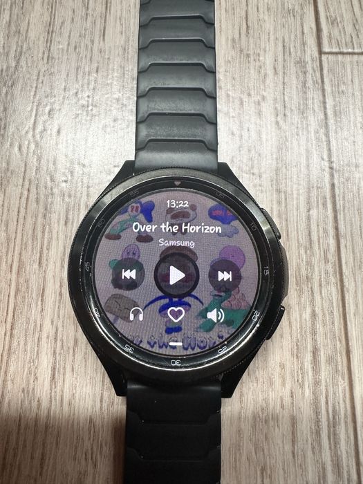 Продам самсунг gear 4 classic
