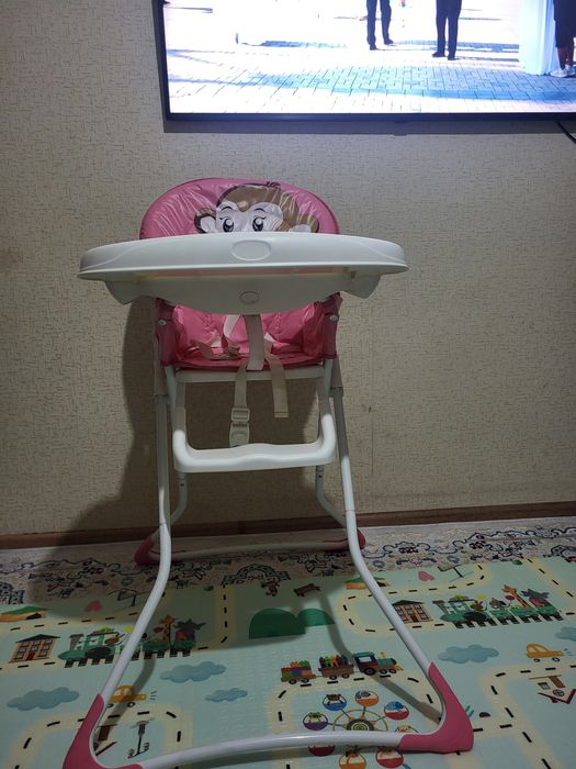 Продам стульчик для кормления