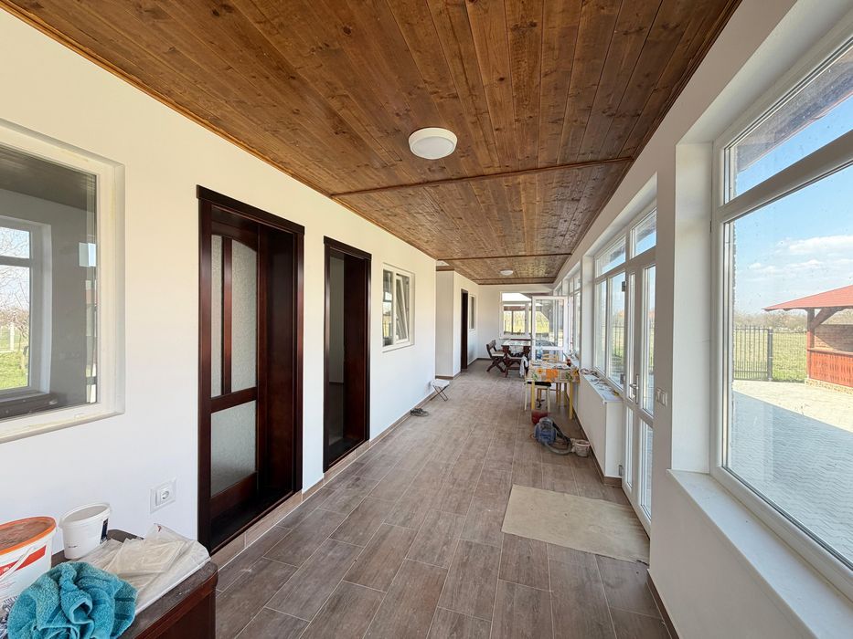 Casă Spațioasă cu Teren Generos Sudriaș, Com. Traian Vuia