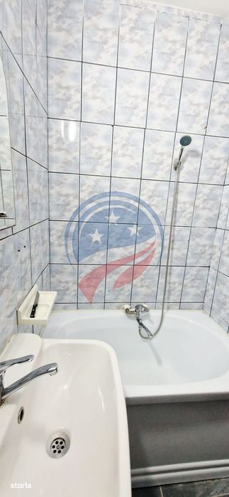 Aparament de vanzare in zona Craiovita langa Scoala Mihai Viteazul