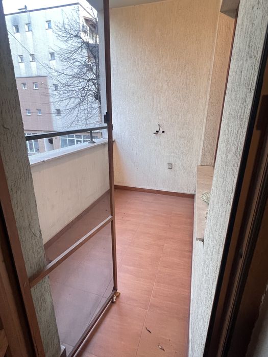 Дава се под наем Двустаен апартамент в Стара Загора, Център - 59 кв.м за 338.64 € - Снимка #6