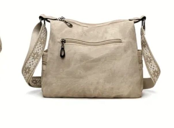 Нова ЧАНТА с много прегради и ципове