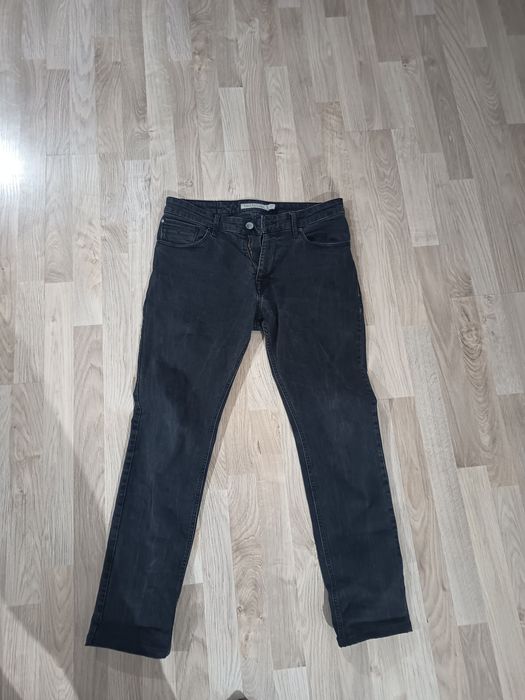Blugi Calvin Klein,mărimea L (W33/L34)