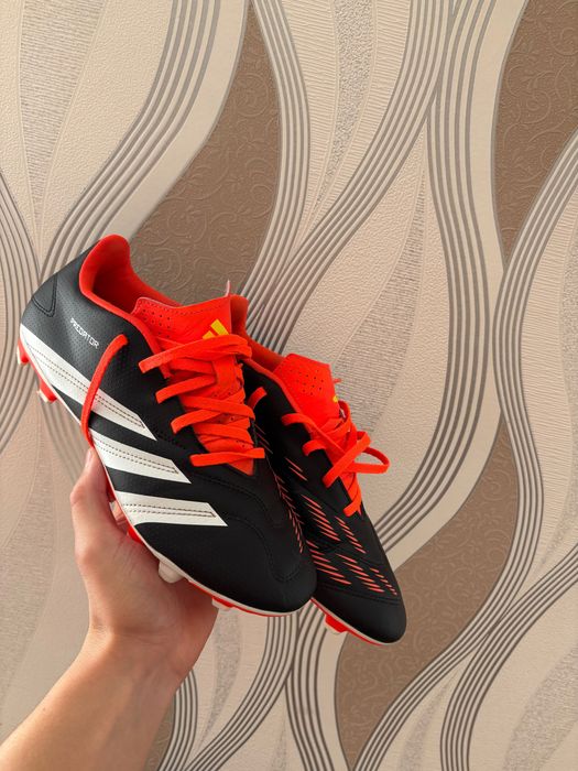 ghete de fotbal adidas predator,marimea 40 2/3