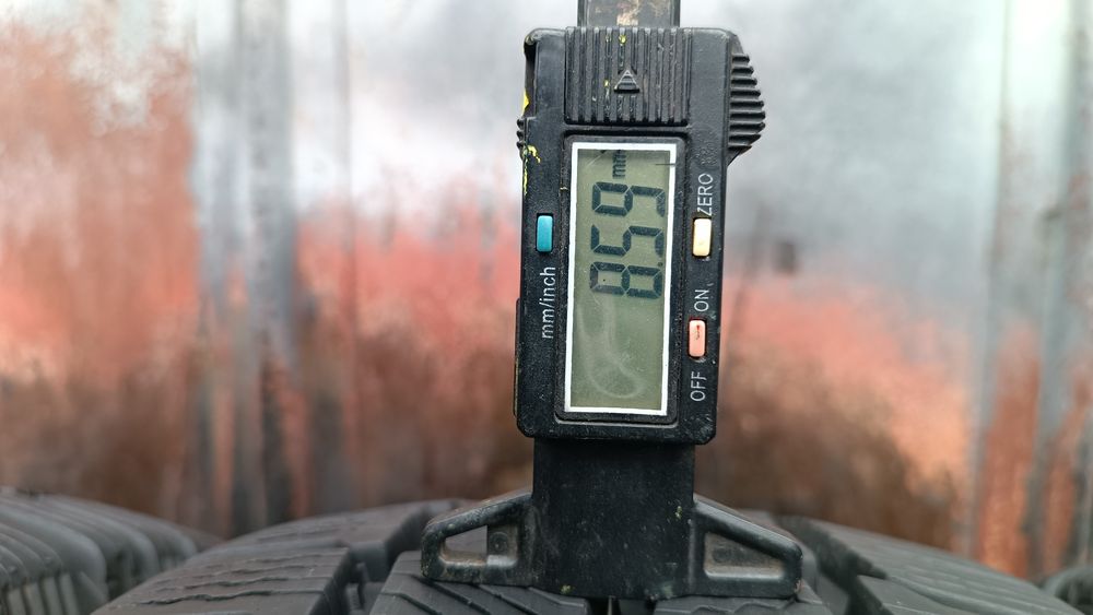 215/60/17 С Michelin