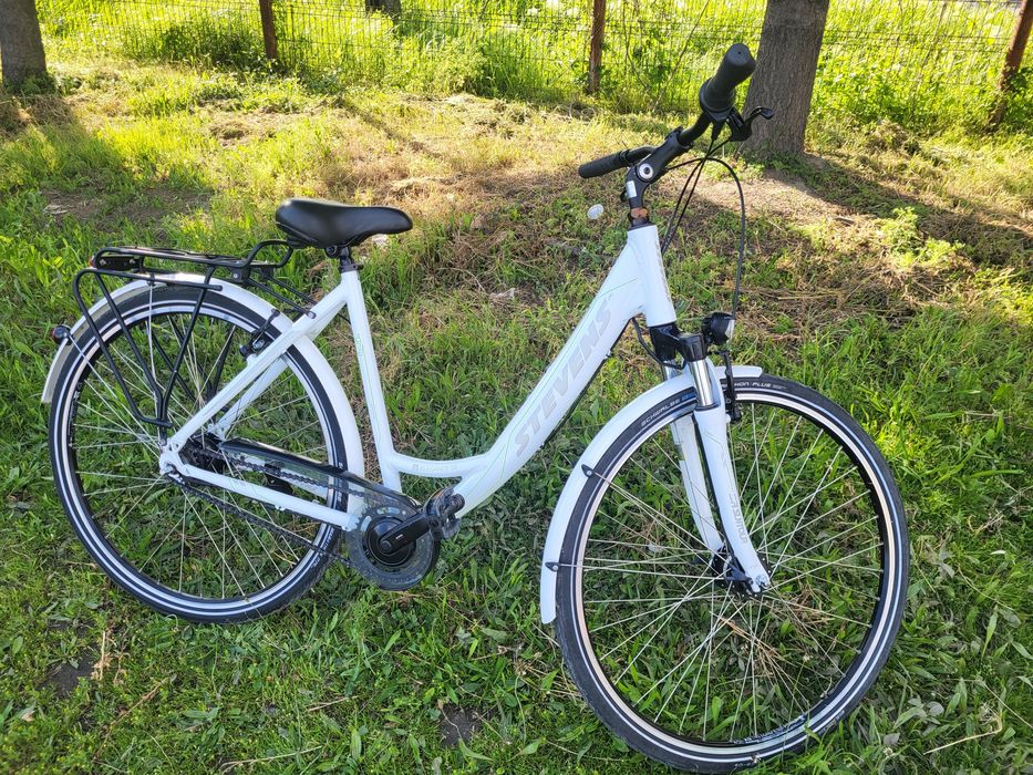 Bicicleta dama marca Stevens,roti pe 28 inch