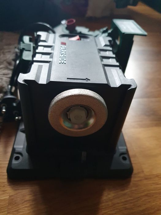 Drujba electrica si statie ascutit Parkside