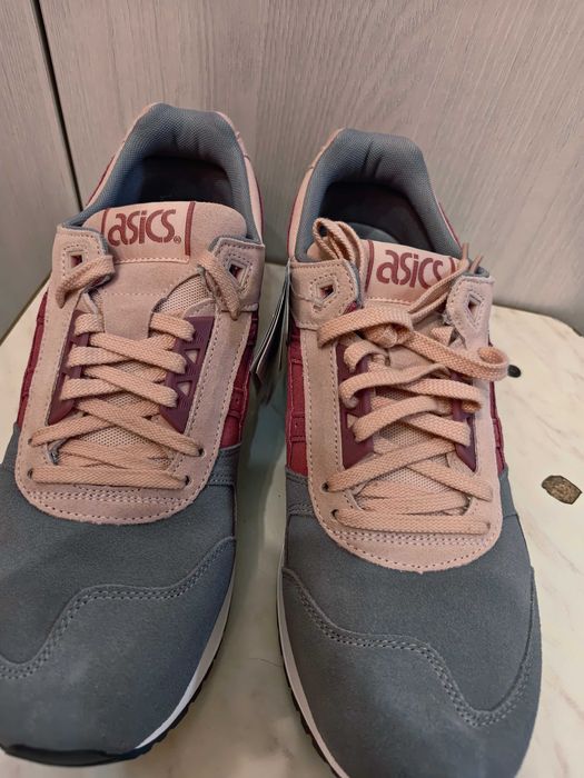 кроссовки Asics Gel Respector