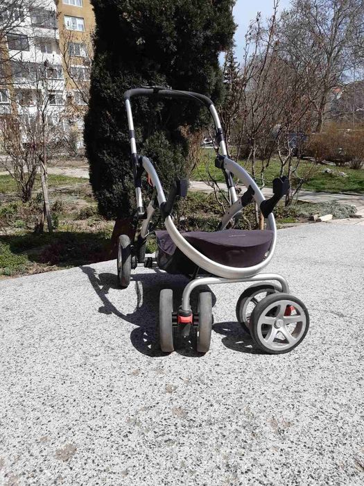 Детска количка за близнаци