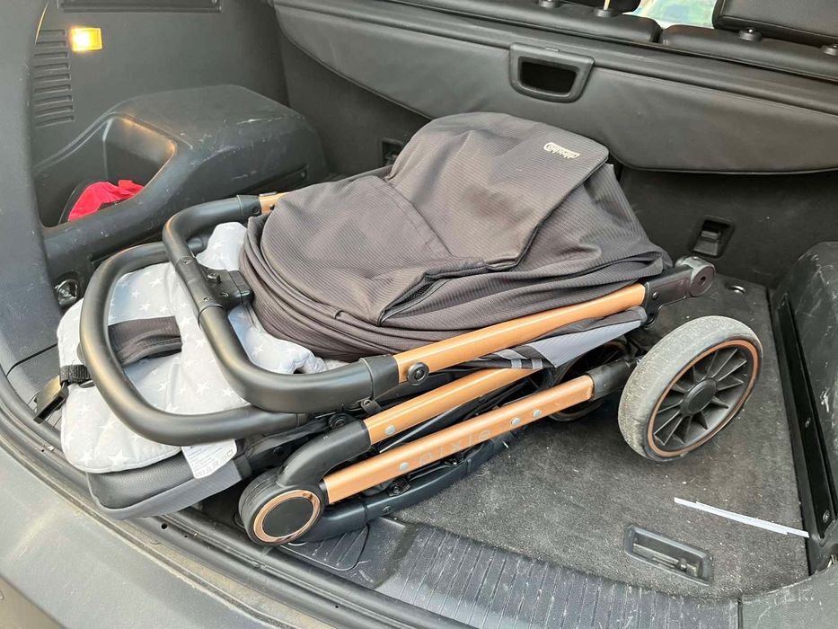 Лятна количка Chipolino Pixie