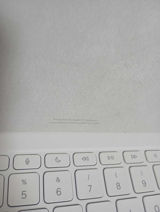 Husa cu tastatura Apple Magic Keyboard